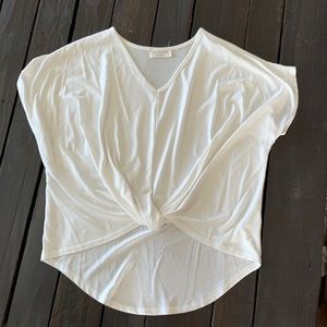 EUC Knotted Waist HIgh Low Top